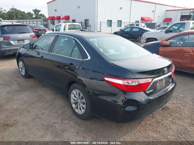 Toyota CAMRY LE 2015 4T1BF1FK2FU985307 Image 3