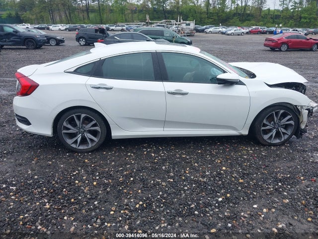 Honda Civic Touring 2019 19XFC1F96KE203661 Image 13