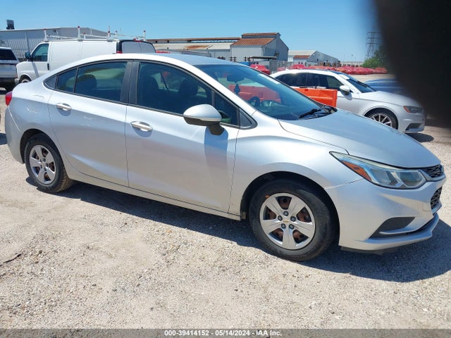 Chevrolet Cruze Ls Auto 2018 1G1BC5SM7J7148449 Image 1