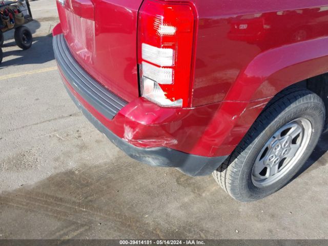 1C4NJRBB0FD269218 Jeep Patriot Sport