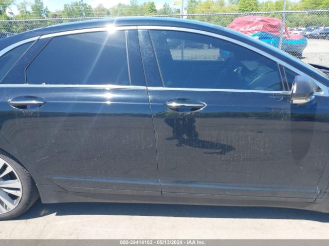 3LN6L5FC5HR618244 Lincoln Mkz Reserve
