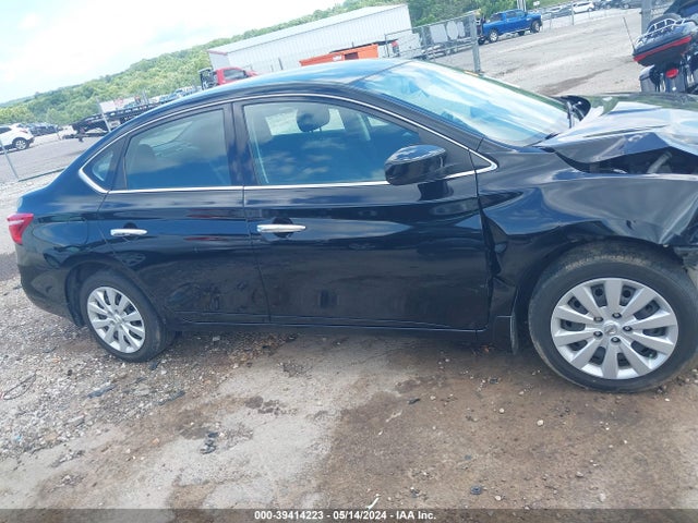 Nissan SENTRA S 2018 3N1AB7AP4JY329619 Image 14