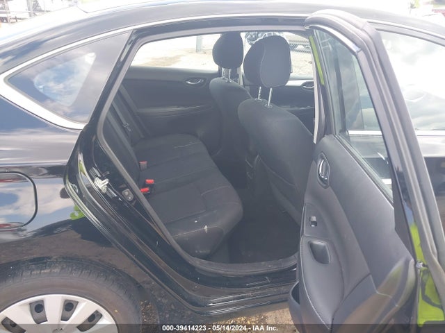 Nissan SENTRA S 2018 3N1AB7AP4JY329619 Image 8