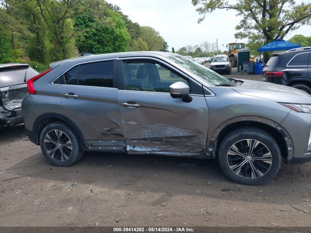 Mitsubishi Eclipse Cross Sel 2019 JA4AT5AA8KZ002345 Image 6