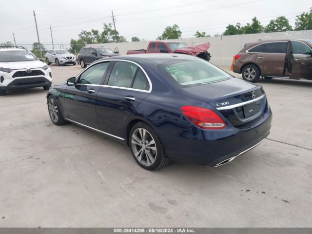 55SWF4JB2FU064937 Mercedes-Benz C 300 Luxury/sport