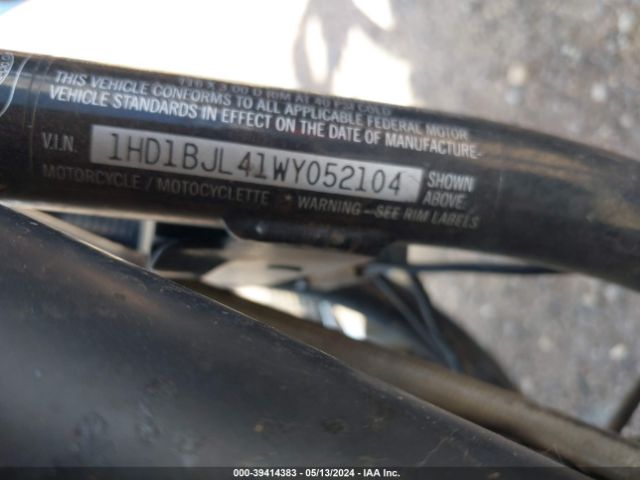 1998 HARLEY-DAVIDSON FLSTC 1HD1BJL41WY052104 Photo 9