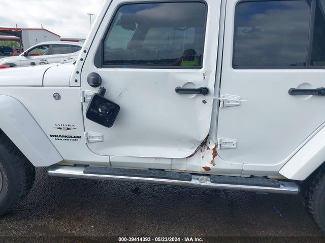 1C4BJWEG6HL523760 Jeep Wrangler Unlimited Sahara 4x4