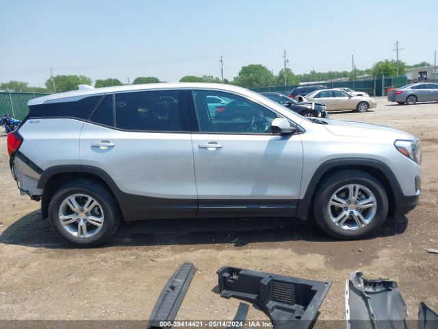 3GKALMEVXJL279389 GMC Terrain Sle