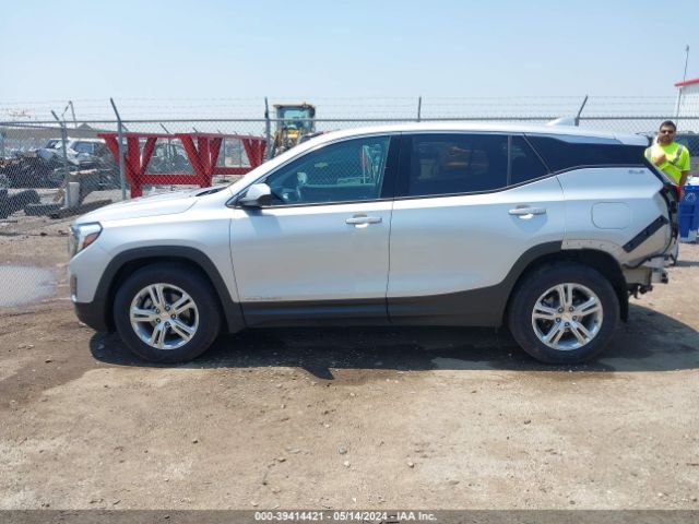 3GKALMEVXJL279389 GMC Terrain Sle