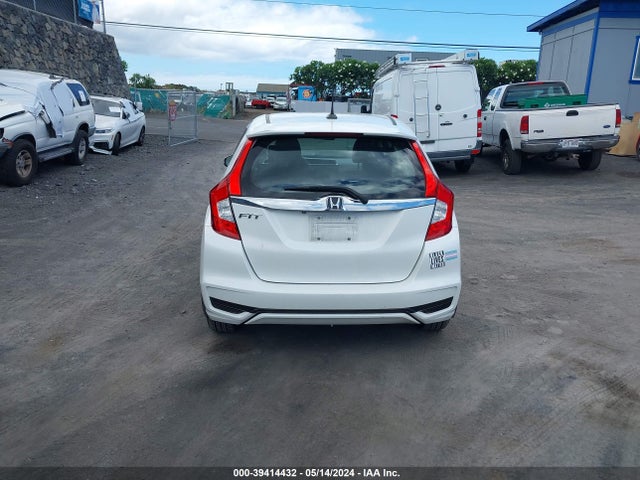 Honda FIT EX 2018 3HGGK5H89JM701250 Image 16