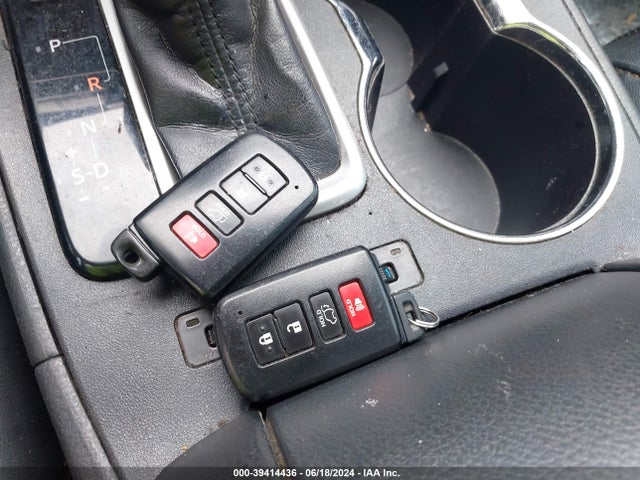 5TDYKRFH5GS130717 Toyota Highlander Limited V6