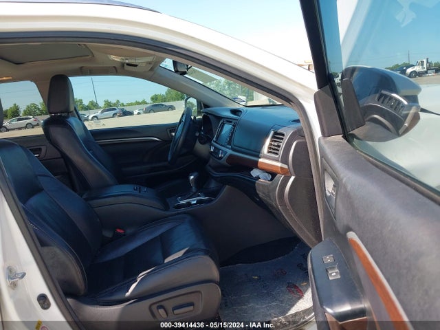 5TDYKRFH5GS130717 Toyota Highlander Limited V6