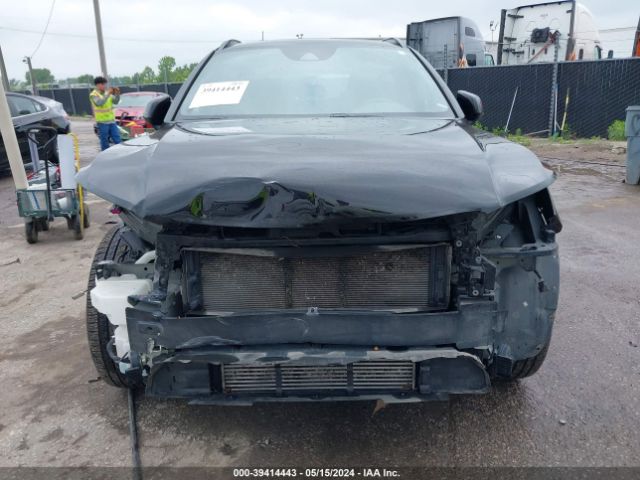YV4162UM9L2183318 Volvo Xc40 T5 R-design