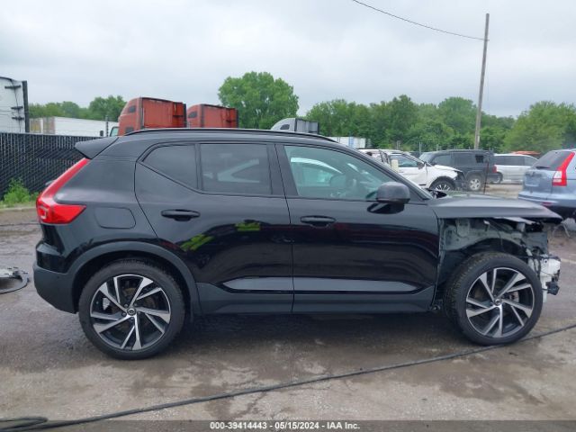 YV4162UM9L2183318 Volvo Xc40 T5 R-design