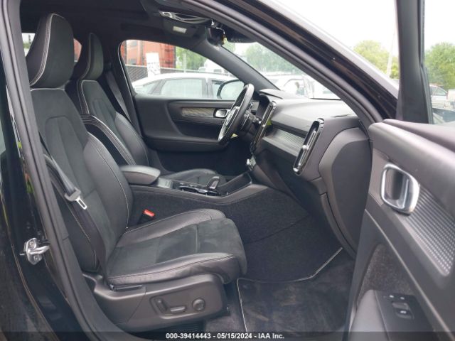 YV4162UM9L2183318 Volvo Xc40 T5 R-design