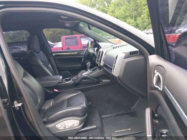 2011 PORSCHE CAYENNE WP1AB2A21BLA56118 Photo 4