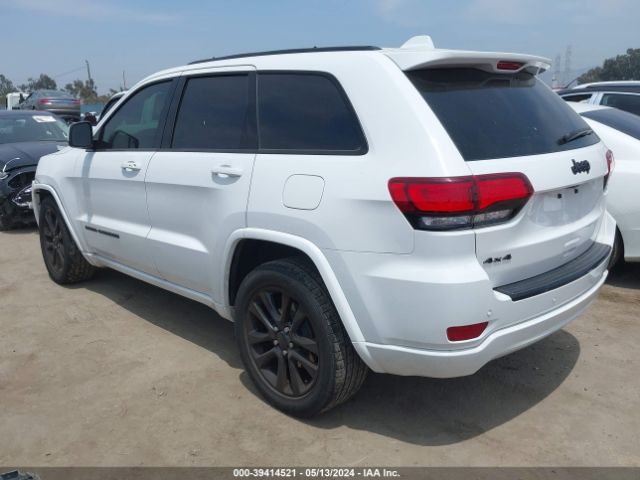 1C4RJFAG2JC122796 Jeep Grand Cherokee Altitude 4x4
