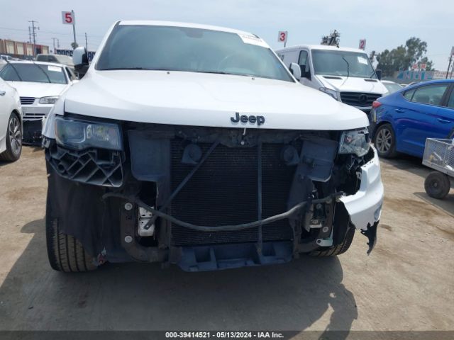 1C4RJFAG2JC122796 Jeep Grand Cherokee Altitude 4x4