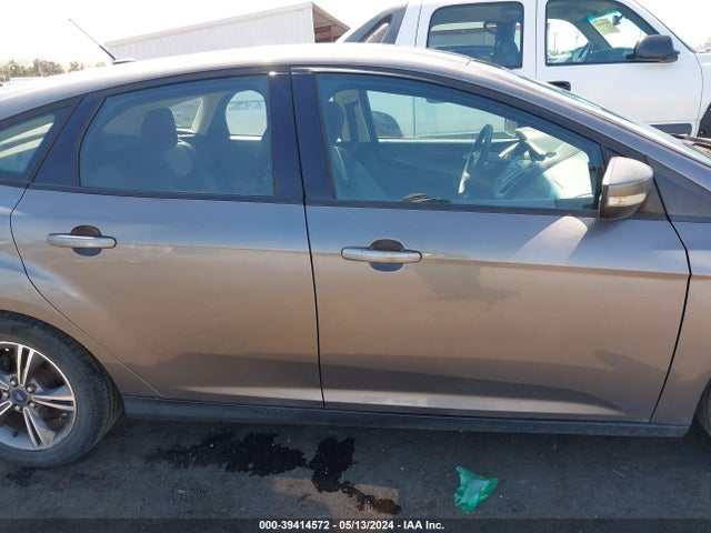 Ford FOCUS SE 2014 1FADP3K24EL461419 Image 13