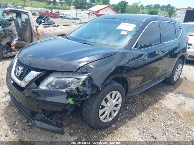 Nissan ROGUE S 2017 KNMAT2MT5HP559977 Image 2