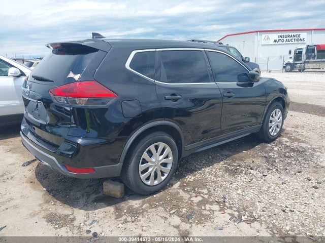 Nissan ROGUE S 2017 KNMAT2MT5HP559977 Image 4