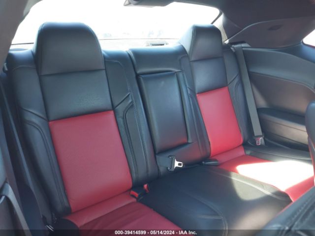 2C3CDZFJ1FH842635 Dodge Challenger R/t Scat Pack