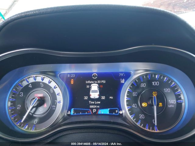 2C3CCAKGXKH723068 Chrysler 300 Limited Awd