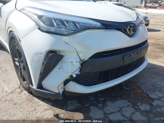 Toyota C-HR LE 2021 JTNKHMBX6M1101185 Image 6