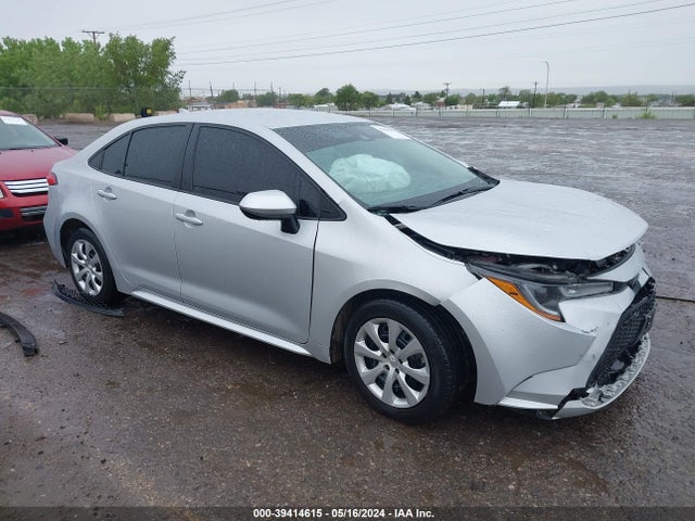 Toyota COROLLA LE 2021 5YFEPMAE1MP230886 головне зображення
