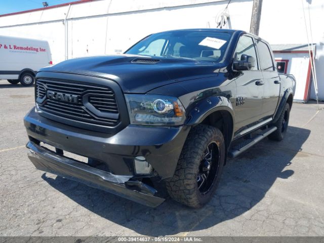 1C6RR7MT5FS740769 RAM 1500 Sport
