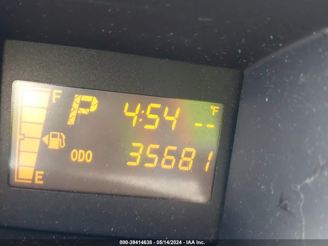 Scion IQ 2014 JTNJJXB05EJ028767 Image 15
