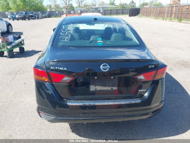 1N4BL4DWXNN305527 Nissan Altima Sv Intelligent Awd