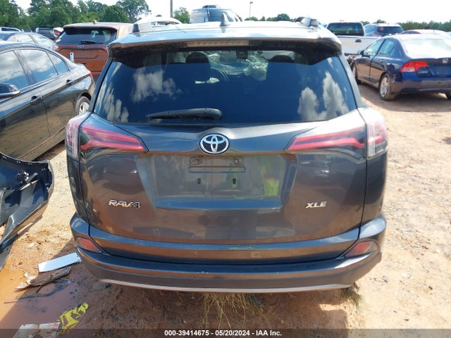 Toyota Rav4 Xle 2018 2T3WFREV0JW478448 Image 16