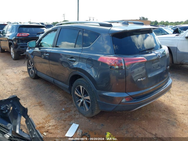 Toyota Rav4 Xle 2018 2T3WFREV0JW478448 Image 3