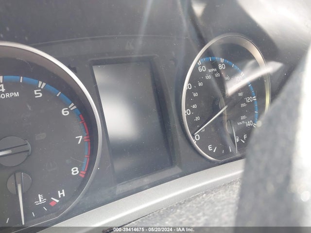 Toyota Rav4 Xle 2018 2T3WFREV0JW478448 Image 7