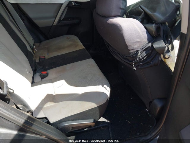 Toyota Rav4 Xle 2018 2T3WFREV0JW478448 Image 8