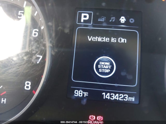 Hyundai Elantra Limited 2017 5NPD84LF4HH094285 Image 15