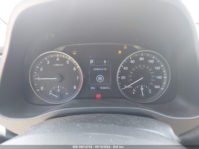 Hyundai Elantra Limited 2017 5NPD84LF4HH094285 Image 7