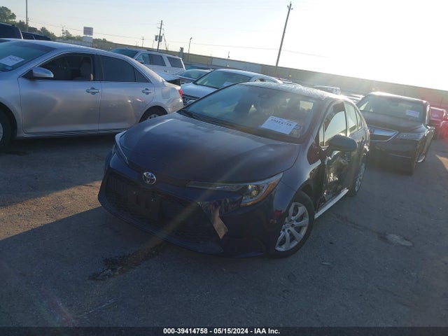 Toyota COROLLA LE 2022 JTDEPMAE9NJ198436 Image 2