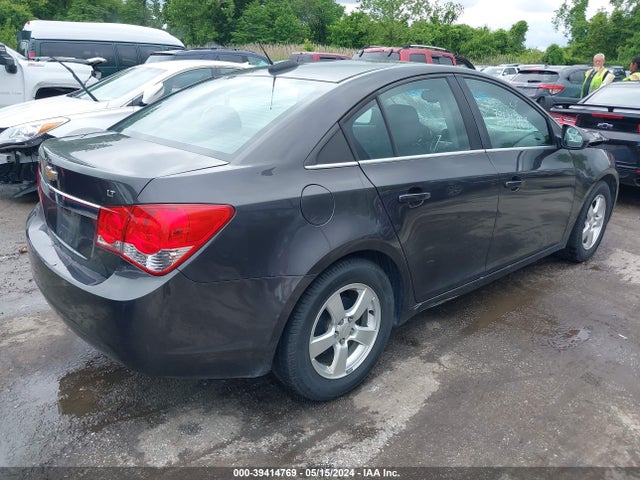 Chevrolet Cruze 1lt Auto 2015 1G1PC5SB6F7102946 Image 4