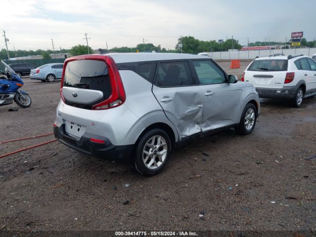 KNDJ23AU7M7778732 KIA SOUL S