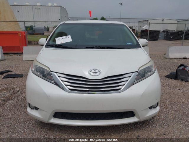 5TDYK3DC4FS594696 Toyota Sienna Limited 7 Passenger