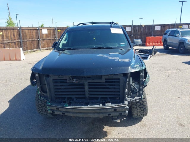 Chevrolet Suburban Lt 2018 1GNSKHKC8JR402491 Image 12