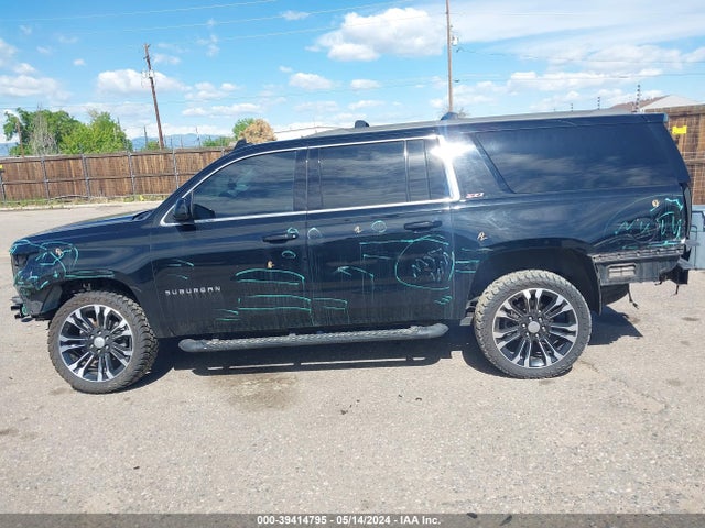 Chevrolet Suburban Lt 2018 1GNSKHKC8JR402491 Image 14