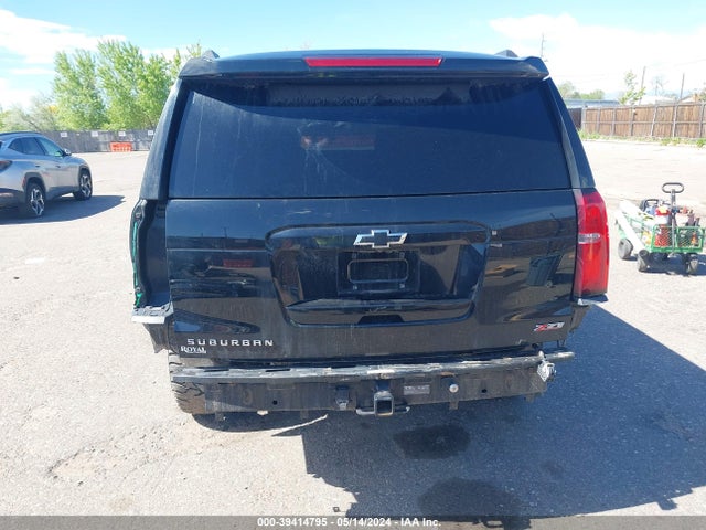 Chevrolet Suburban Lt 2018 1GNSKHKC8JR402491 Image 16