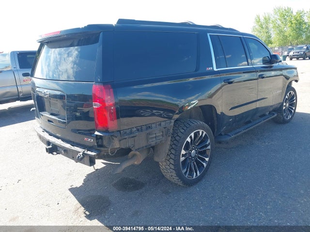 Chevrolet Suburban Lt 2018 1GNSKHKC8JR402491 Image 4