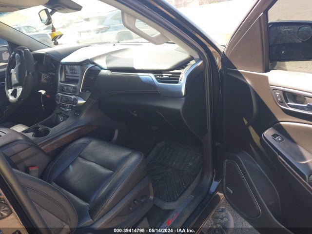 Chevrolet Suburban Lt 2018 1GNSKHKC8JR402491 Image 5