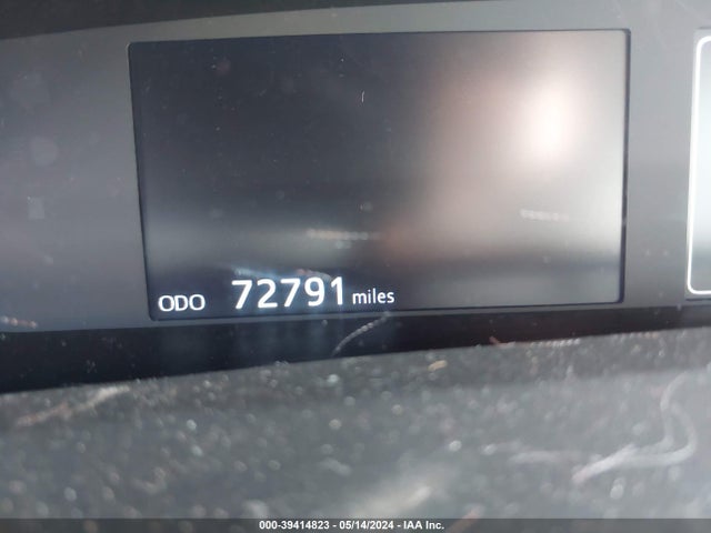 Toyota Prius Three 2018 JTDKARFU3J3545744 Image 16
