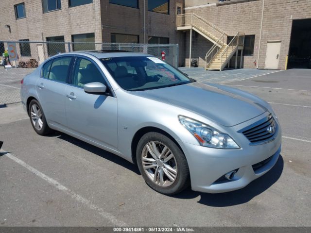 39414861 :رقم المزاد ، JN1CV6AP4FM501779 vin ، 2015 Infiniti Q40 مزاد بيع