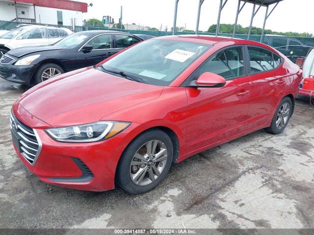 Hyundai ELANTRA SE 2017 5NPD84LF3HH021568 Image 2